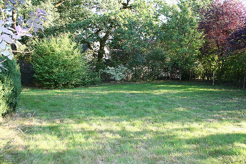 eingezäunter Garten